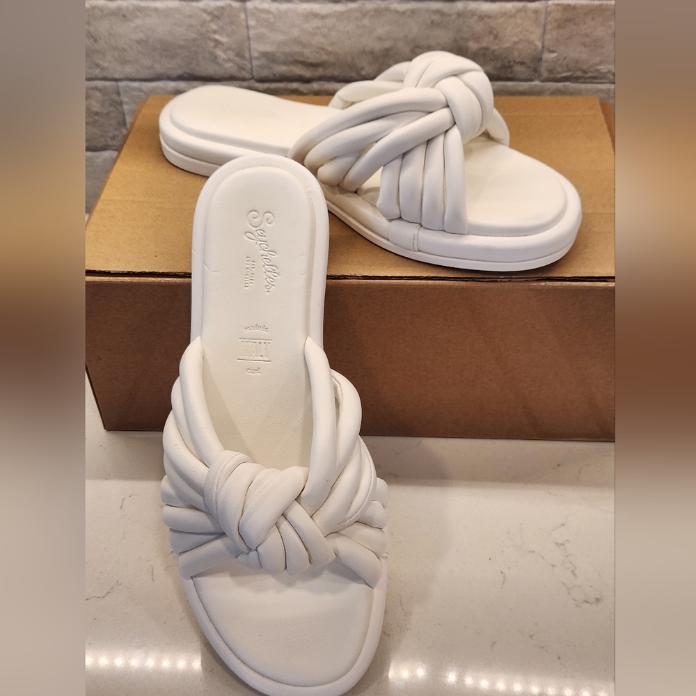 Seychelles Simply The Best Sandal White